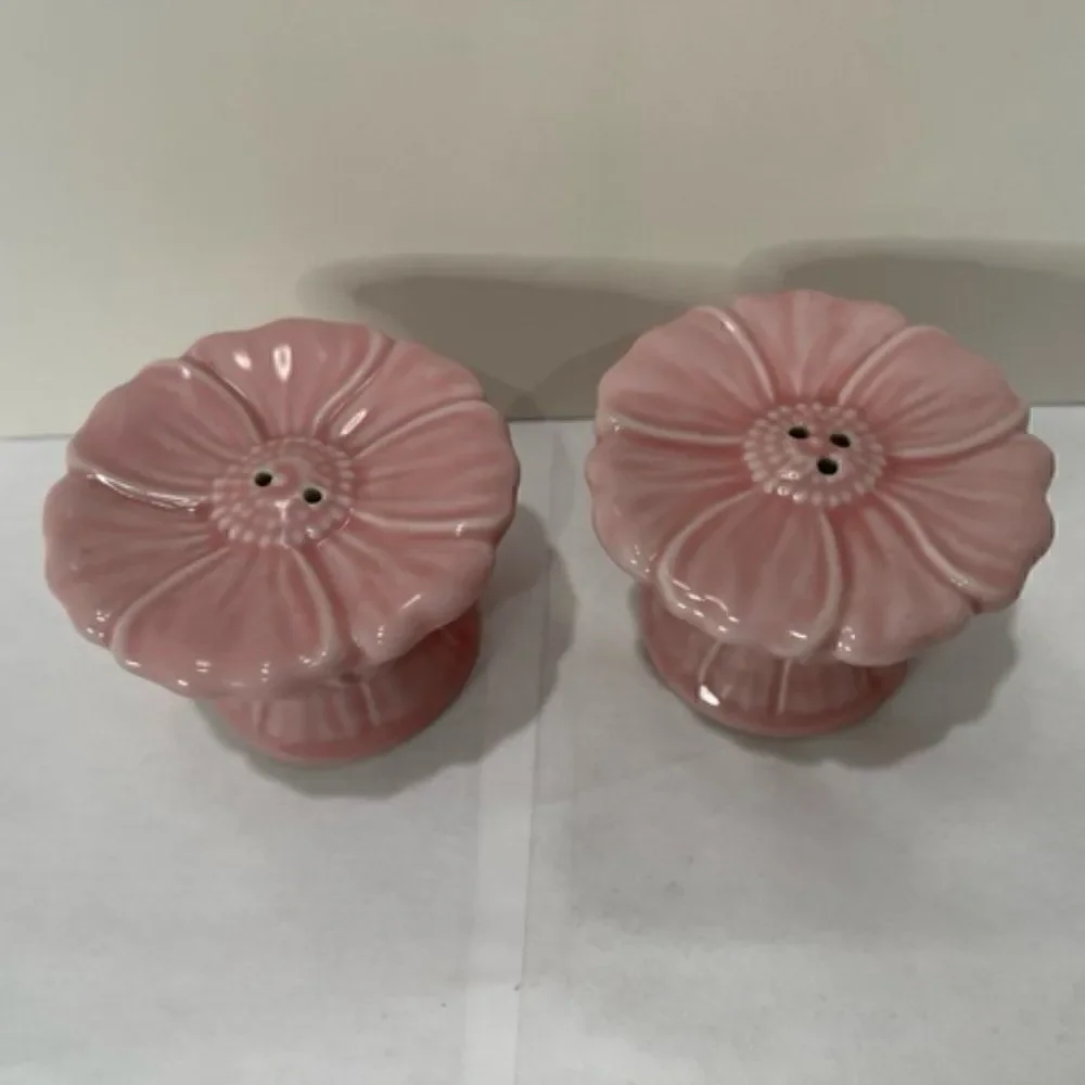 Pink Flower Salt and Pepper Shakers New 2.75